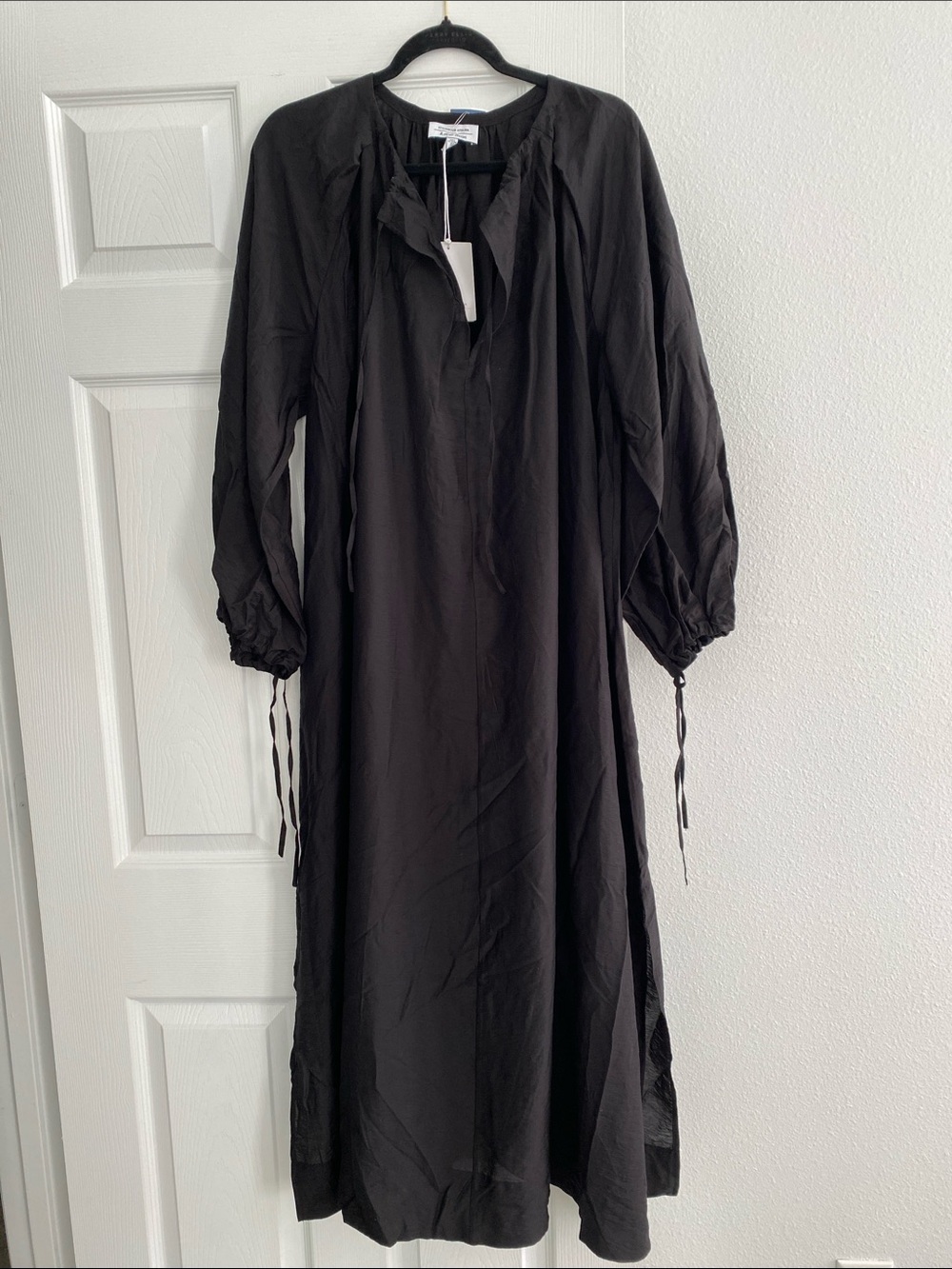 Stockholm Atelier Long Black Women's Dress with Gathered Sleeves Size Small